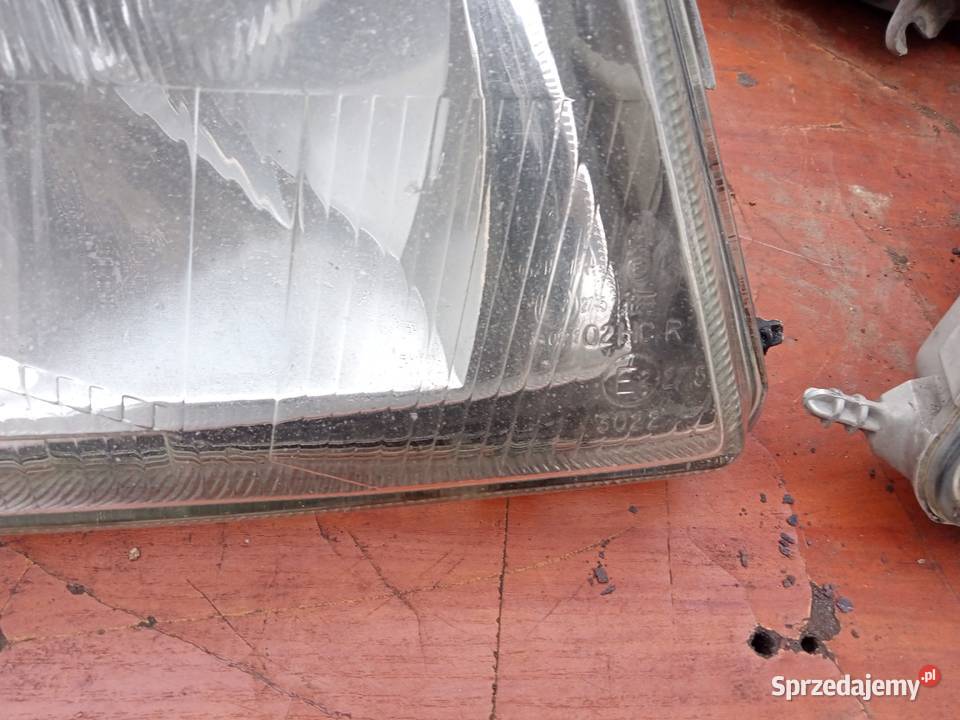 Saab 900 93 Lampy przednie ty grill sprzedam