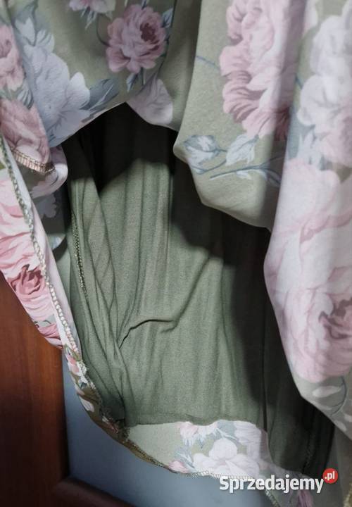 Top damski NOWY w kwiaty na lato ok2XL3XL