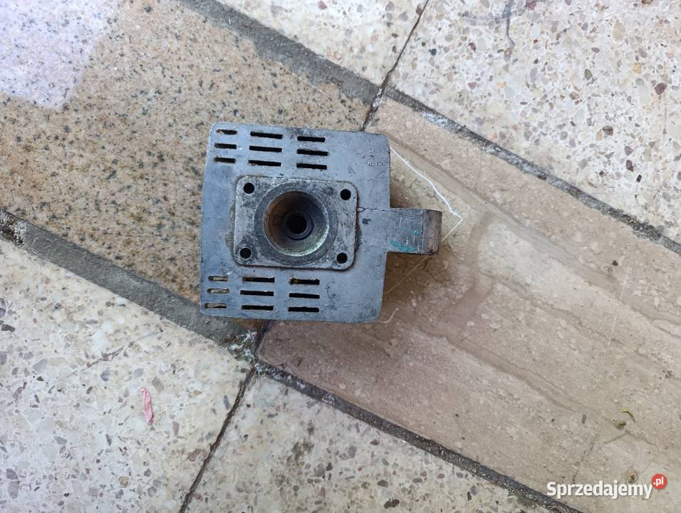 Głowica dezamet 023 motorynka Romet