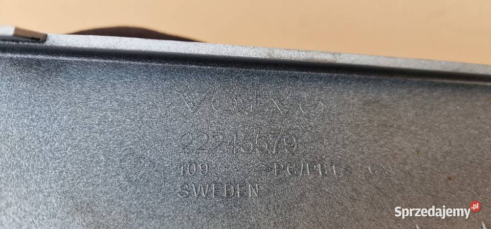 VOLVO FH4 SPOILER POD ZDERZAK ŚRODKOWY 22240817 lubuskie Bieleń