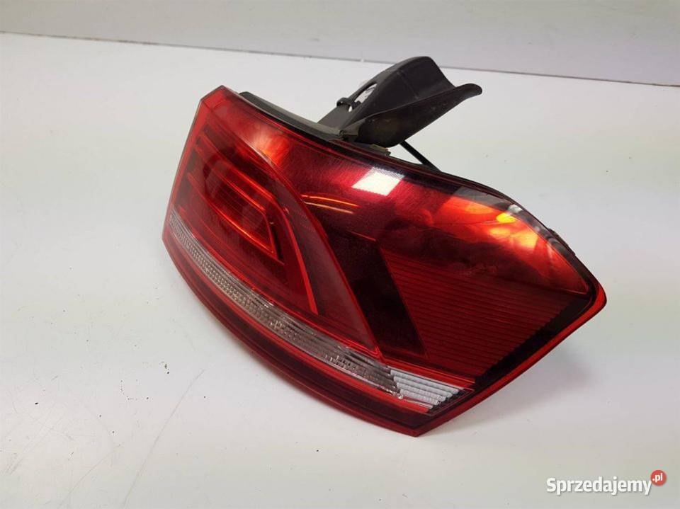 LAMPA PRAWA TYŁ VOLKSWAGEN PASSAT B8 Pozostałe Lipno