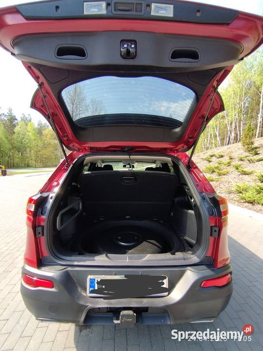Jeep Cherokee 2016 32V6 BenGaz gniazdo SD Kadzidło