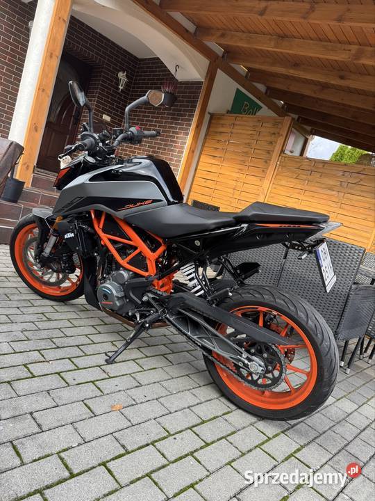 KTM Duke 390z wydechem Dominator Mąkoszyce