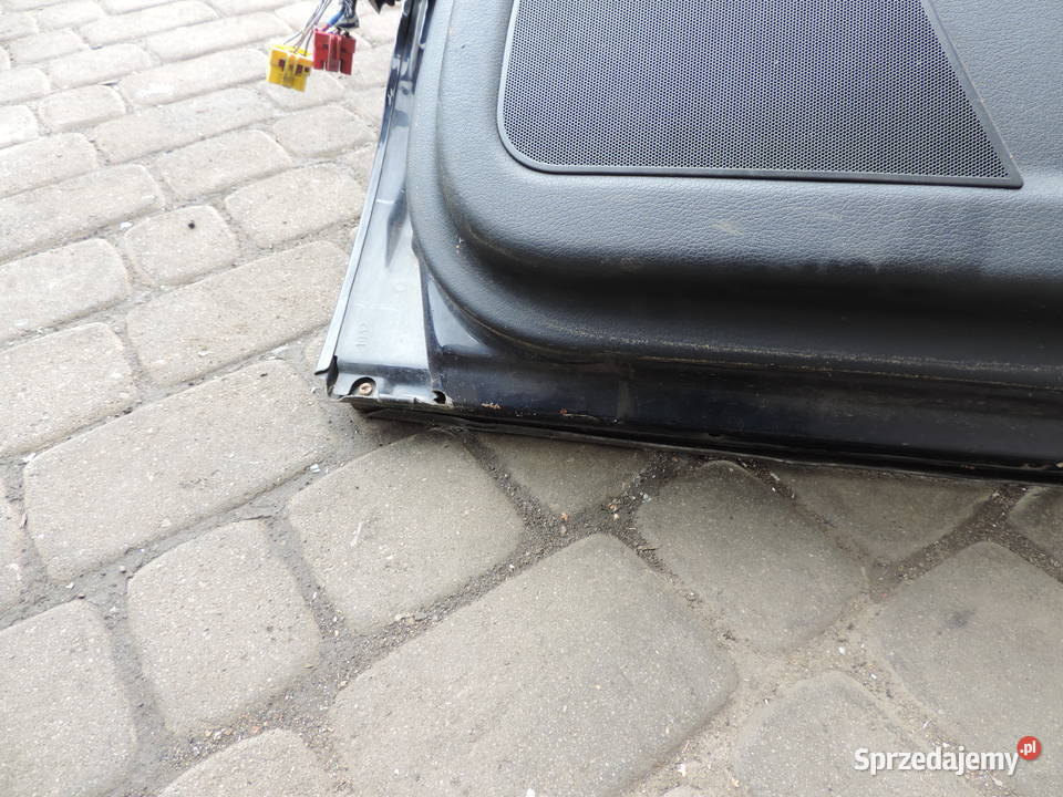 AUDI A4 B5 FL KOMBI DRZWI PRAWE TYLNE LY5K Nowy Sącz