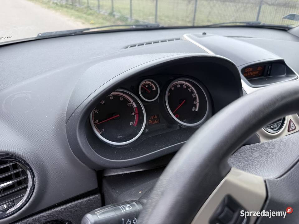 Opel Corsa D 10 Corsa Samochody osobowe