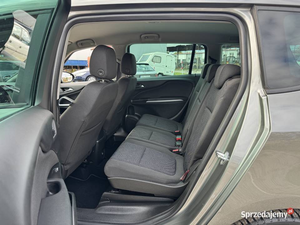 Opel Zafira 14 BENZYNA Klimatronik Nawigacja Konin