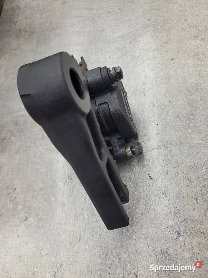 Kawasaki Z900 Z 900 24 OEM nisin zacisk tył