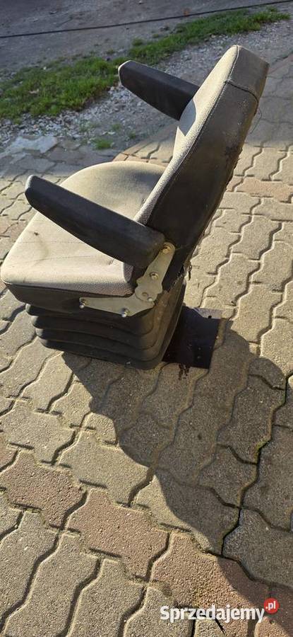 Siedzenie fotele do ursusa c380 Napęd 2x4 Kosin