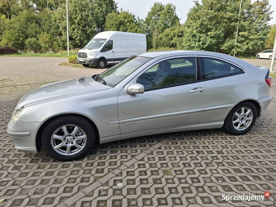 MERCEDES C SPORTCOUPE 22CDI 160 03r klima bez