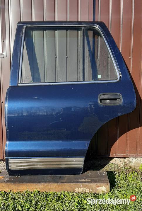 Lewy komplet drzwi Kia Sportage I przód tył Tarnów