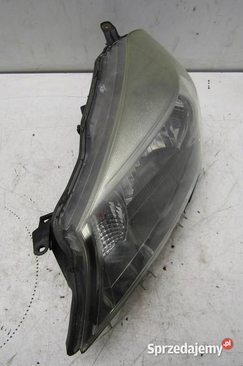 LAMPA PRZEDNIA LEWY PRZÓD TOYOTA YARIS III sprzedam
