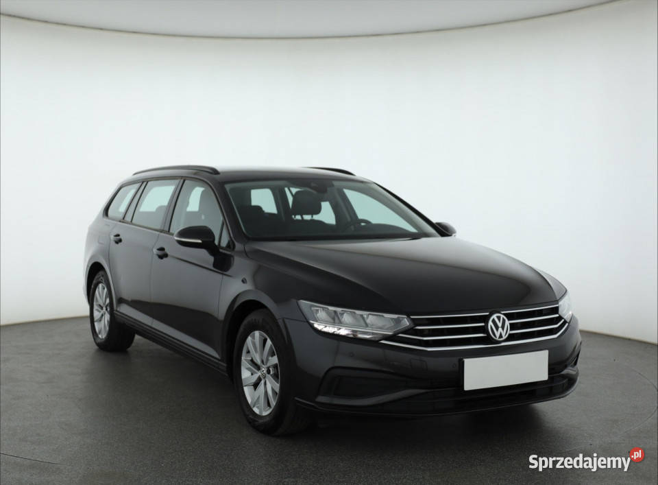 VW Passat 15 TSI radio mazowieckie