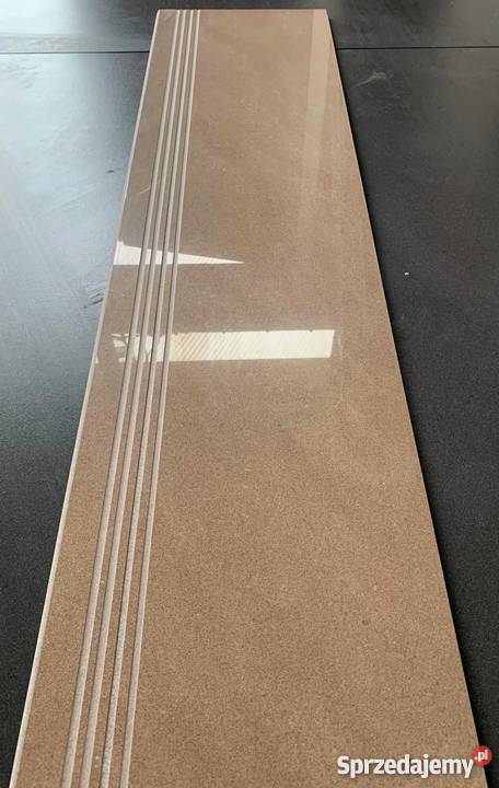 Płytki schodowe polerowane 120x30 WYSOKI POŁYSK Budownictwo i akcesoria Łask