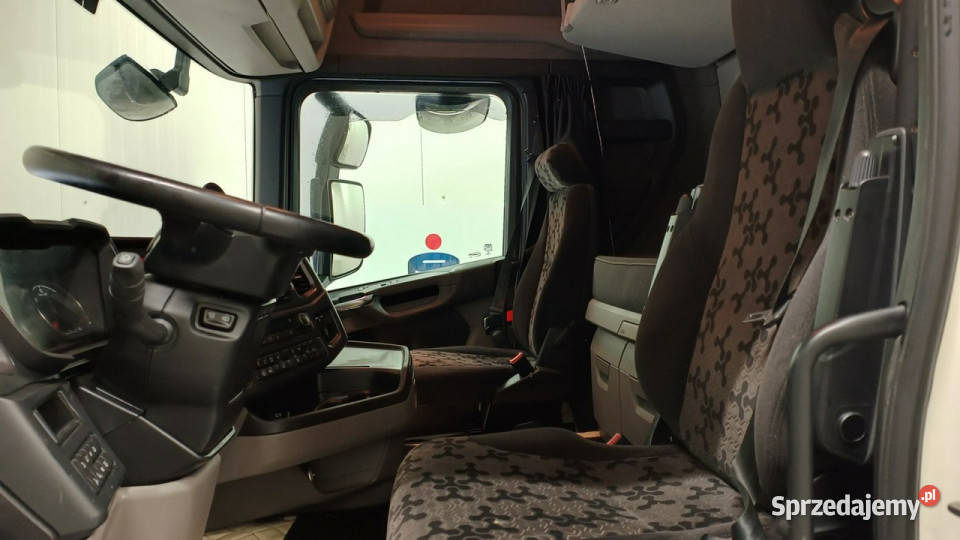 Scania R460 Super E6 180t 4x2 NA Highline Grójec