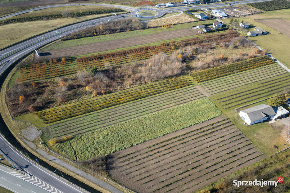 Działka usłgowa trasie S7 i Alei Krakowskiej Rembertów
