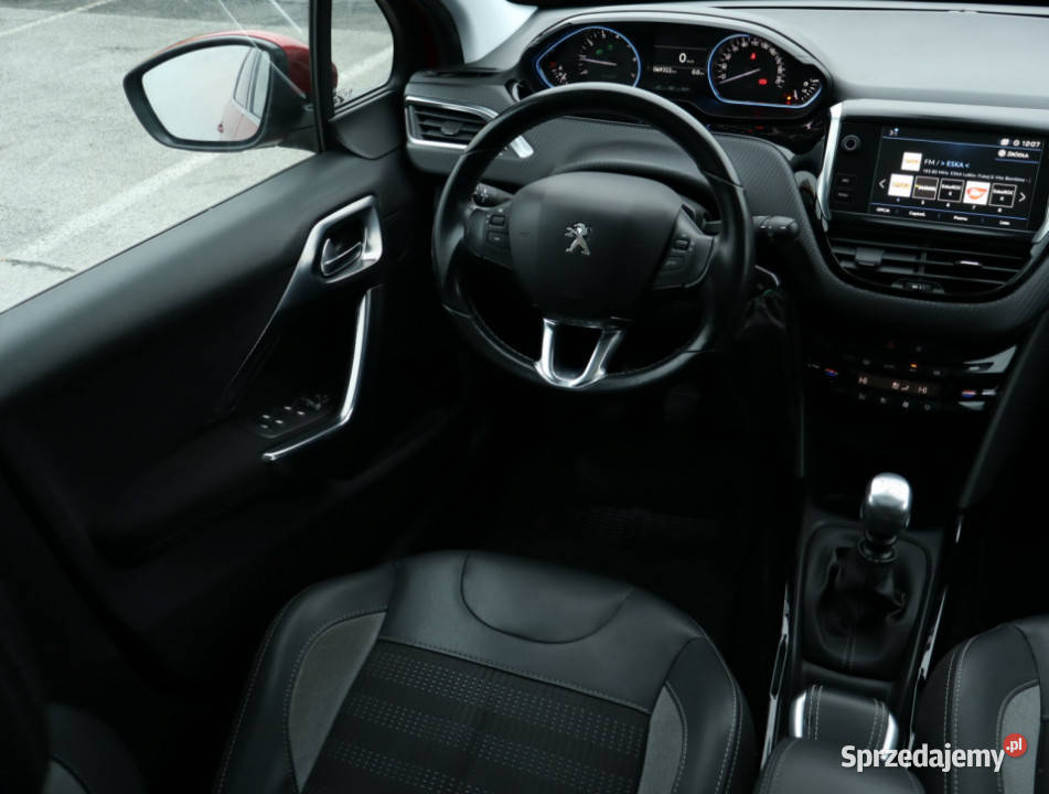 Peugeot 2008 12 PureTech komputer pokładowy Lublin