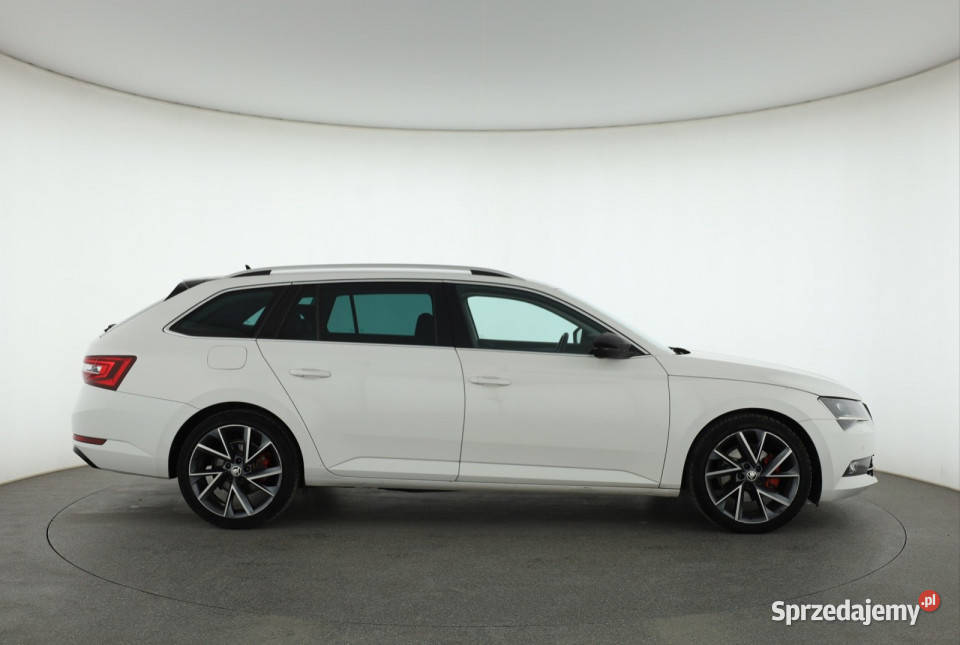 Skoda Superb 20 TDI skórzana tapicerka Piaseczno