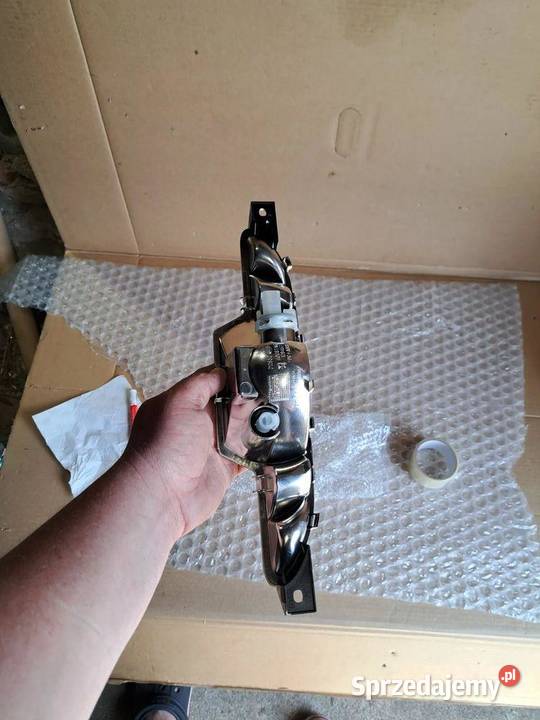 lampa przeciwmgielna tylna tył Opel Corsa F C41