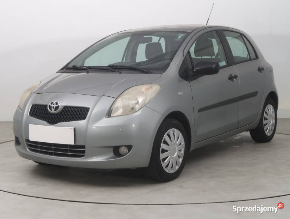 Toyota Yaris 13 VVTi Bielany Wrocławskie