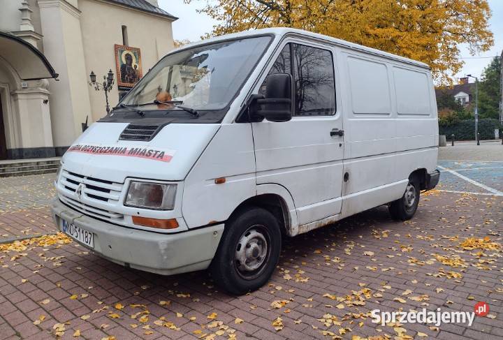 Renault Trafic 99 19d hak OKAZJA mazowieckie Warszawa