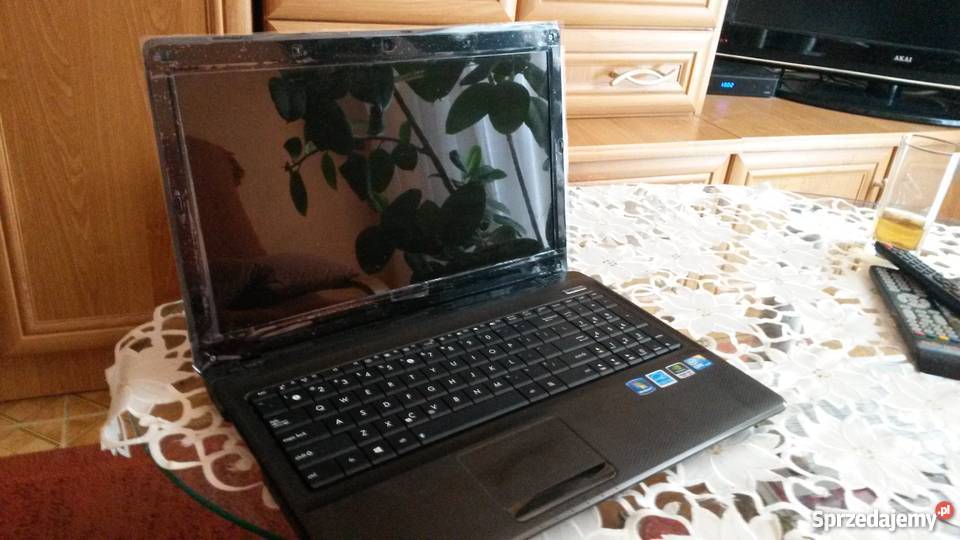 Laptop ASUS X52J Intel i5 500GB 3GB DDR3 GeForce Lublin sprzedam