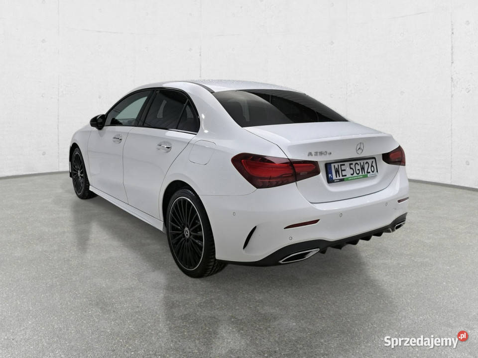 Mercedes A 250 MERCEDESBENZ E 220d W177 2018 automatyczna Komorniki