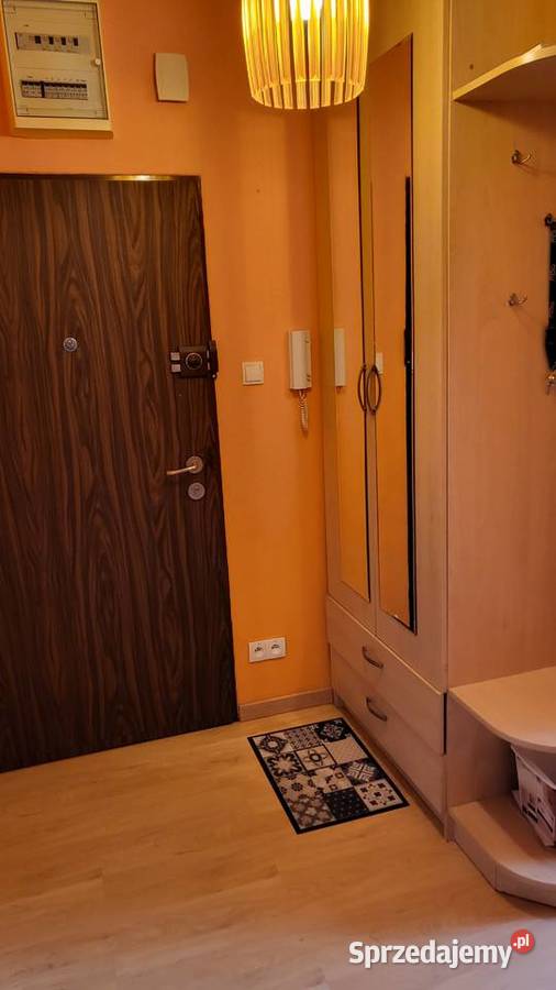 Wynajmę mieszkanie 40 m2 2 pokoje Broniewskiego mazowieckie Warszawa sprzedam
