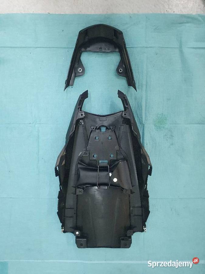 Suzuki GSXS 1000 23R ogon zadupek prawy lewy Plastiki Grońsko