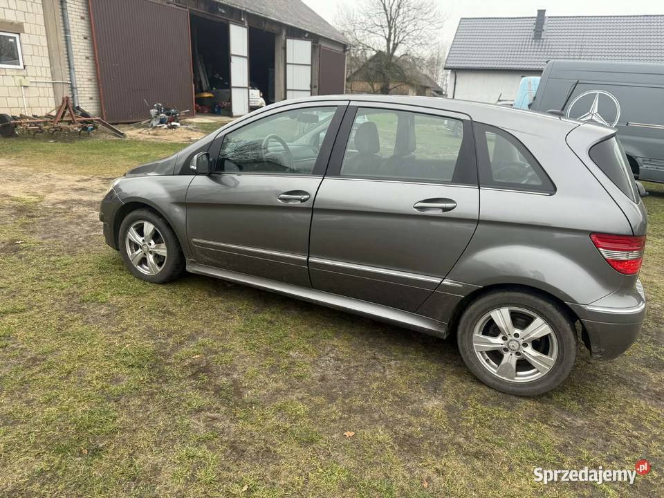 Mercedes B180cdi AUTOMAT 2011r 197000 Rok produkcji 2011 Klasa B Osnówka sprzedam