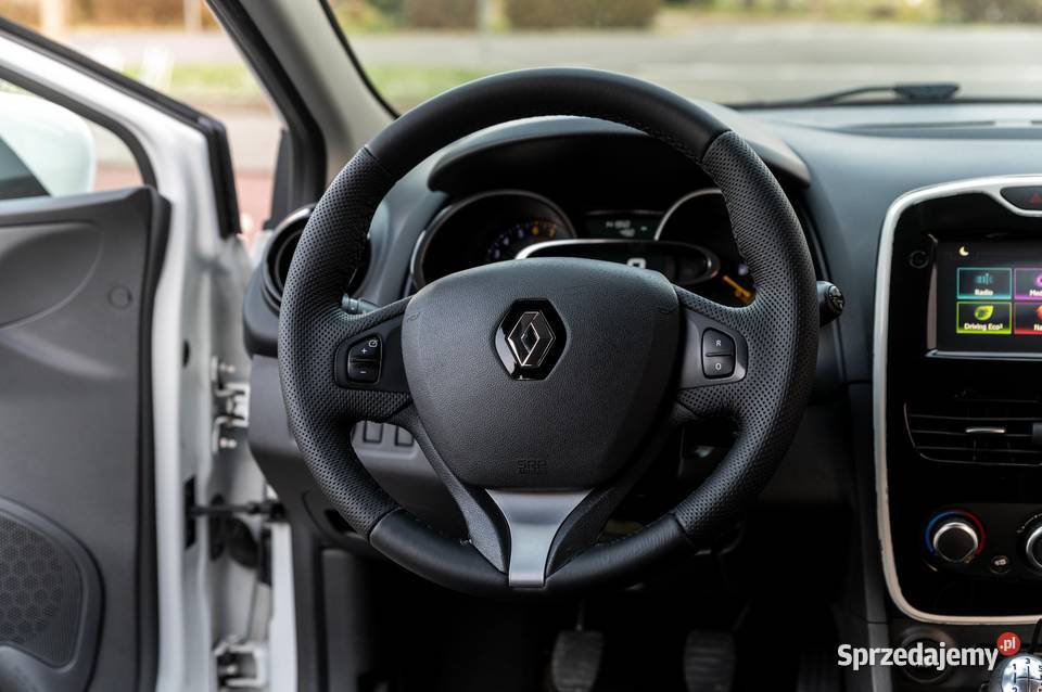 RENAULT CLIO gniazdo USB Targowiska sprzedam