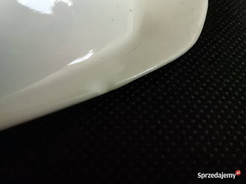 Stara nieużywana popielniczka porcelana Ćmielów Katowice