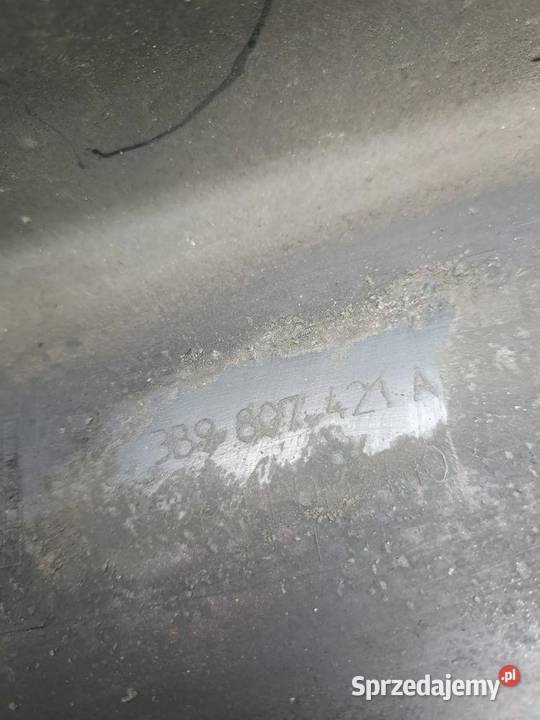Zderzak tył tylny VW Passat B55 Kombi 3B9807421A