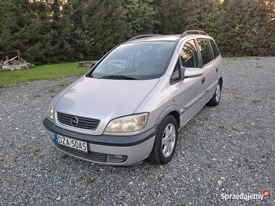 Opel Zafira 16 Benz 7 osób Niedźwiednik