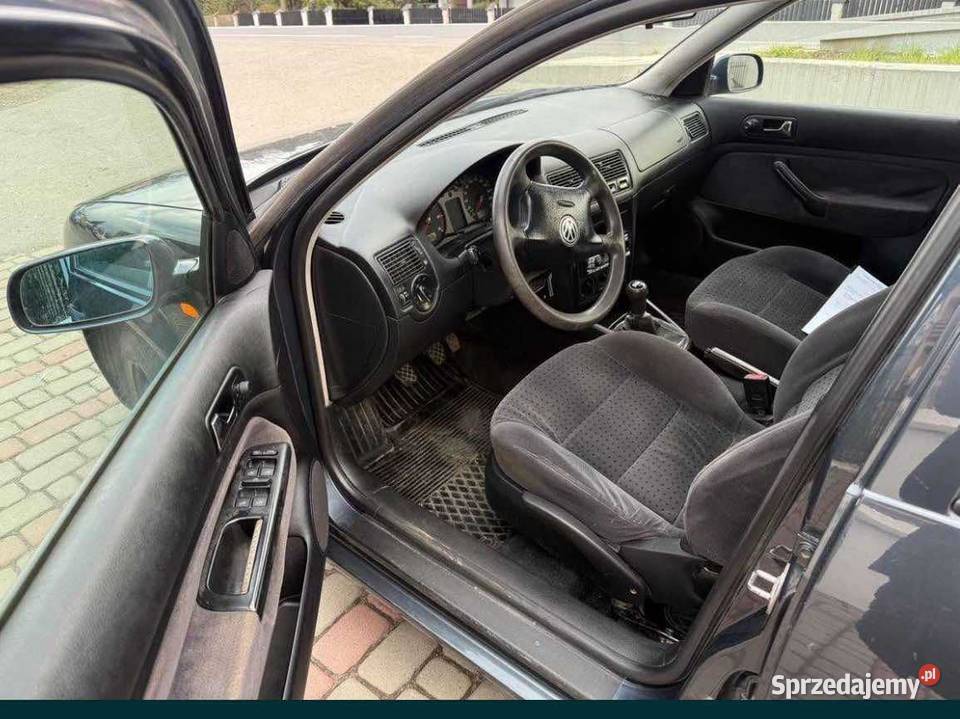 Sprzedam Golfa IV z szyberdachem Cewków