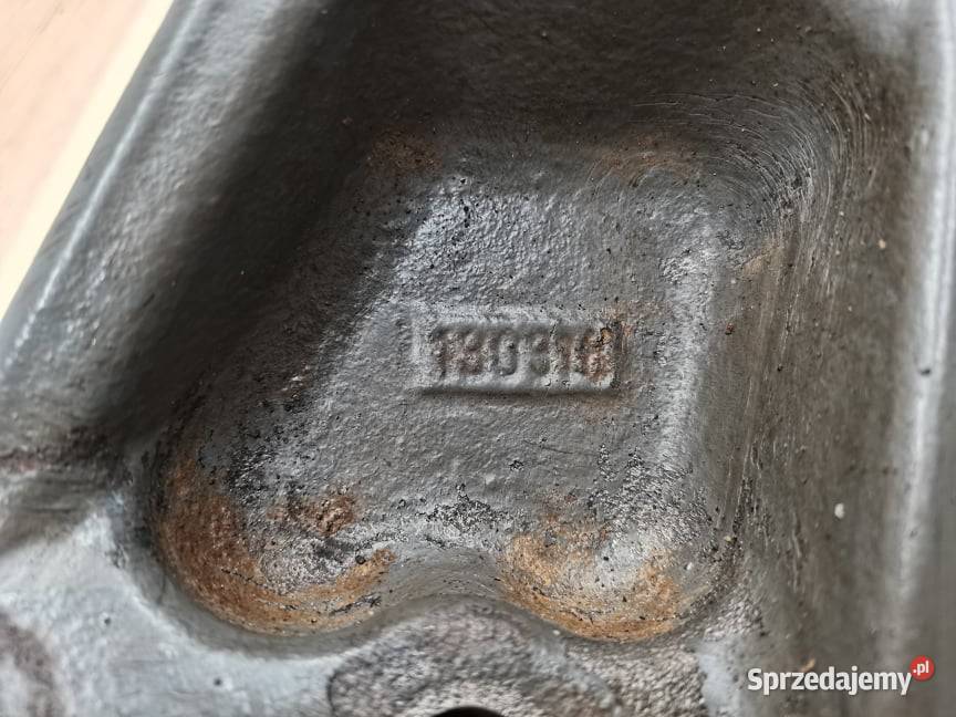 Valtra T Mocowanie stabilizatora TB0895 Pozostałe wielkopolskie Wilkowo