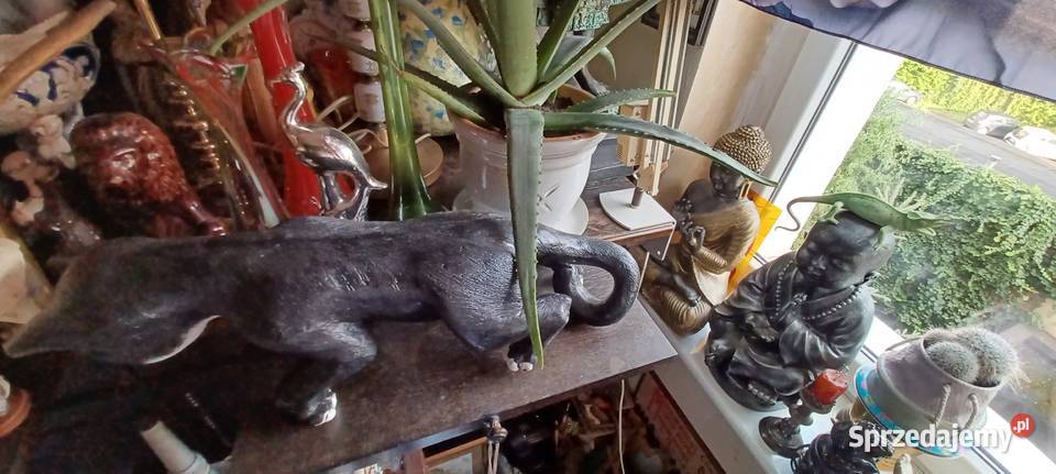 KOT FELIKS rzeżba czarno białego kota z tworzywa czarny Dekoracje i ozdoby wielkopolskie Poznań