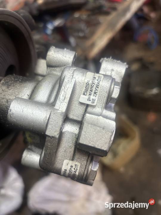 POMPA WSPOMAGANIA AUDI A4 B5B6B7 18T 19Tdi