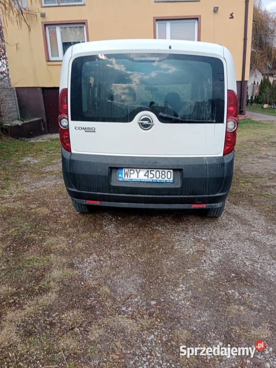 SPRZEDAM OPLA COMBO16 D2015 Motoryzacja