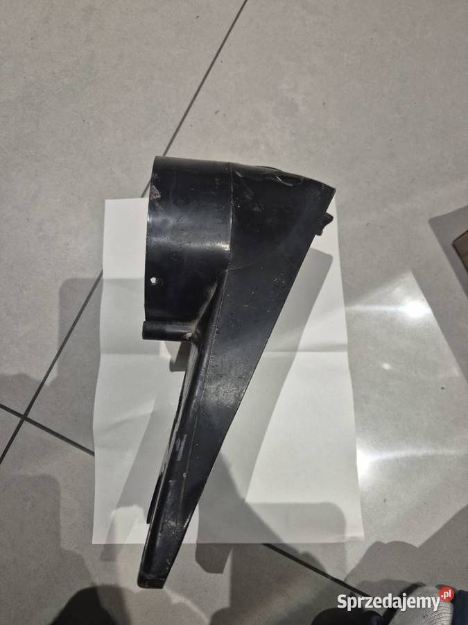 Komar 2330 plastik lampy przód obudowa Pozostałe sprzedam