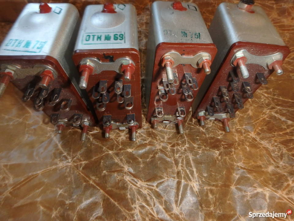 Przekaźnik 8E11 Dębica