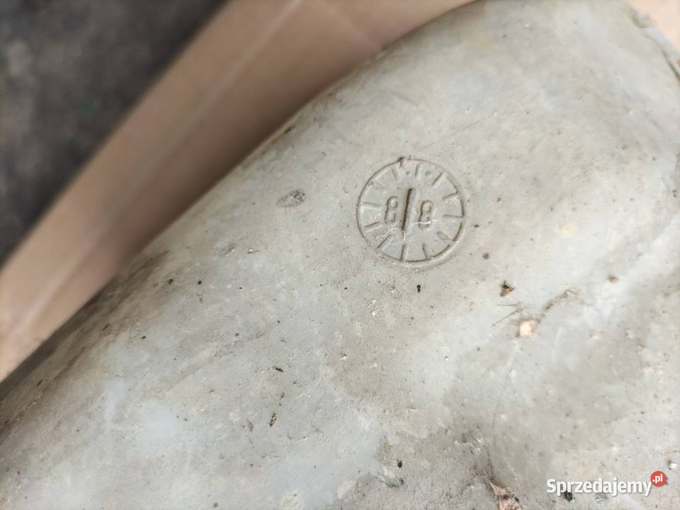 Zbiorniczek płynu spryskiwaczy golf 2 jetta 2 Kamień-Kolonia