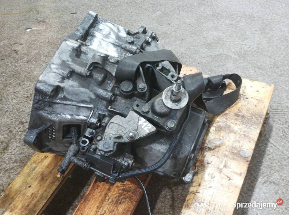 SKRZYNIA BIEGÓW 20EA12 16 THP VTI Peugeot 5008 I sprzedam