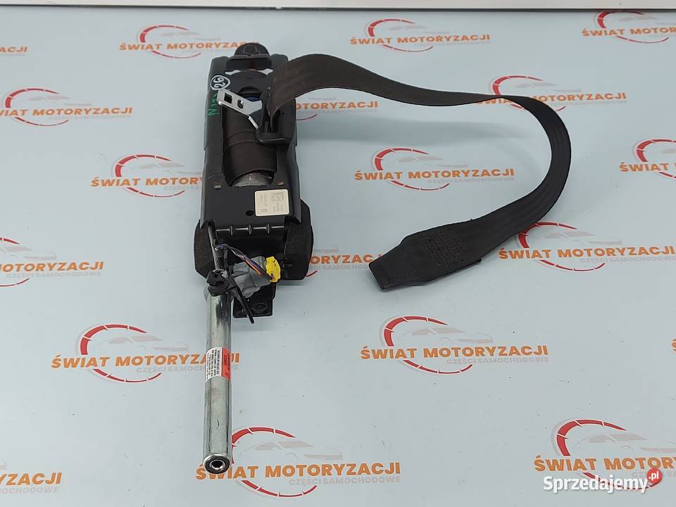VOLVO C30 12r pas bezpieczeństwa prawy przód