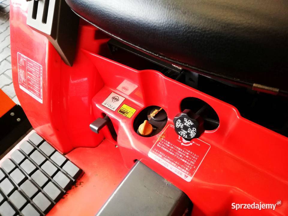 Minitraktorek kompaktowy do sadu YANMAR Ke3D 14 Traktorki Kobiele Wielkie