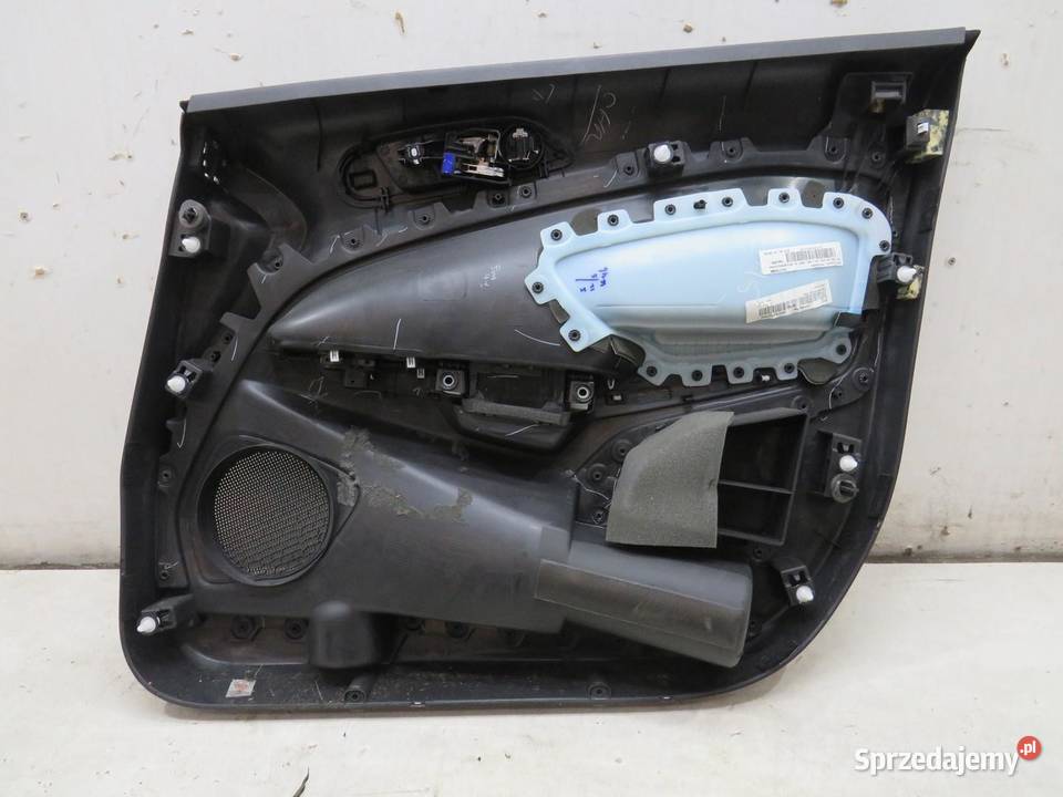 BOCZEK TAPICERKA DRZWI LEWY PRZÓD FORD ECOSPORT