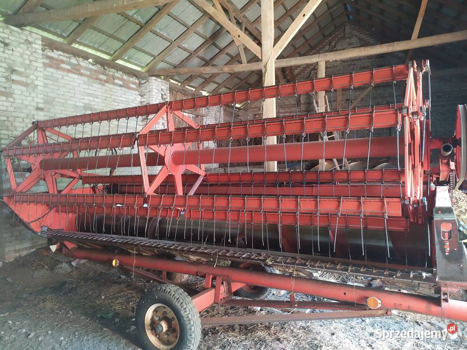 Kombajn zbożowy BIZON Z 056 Super