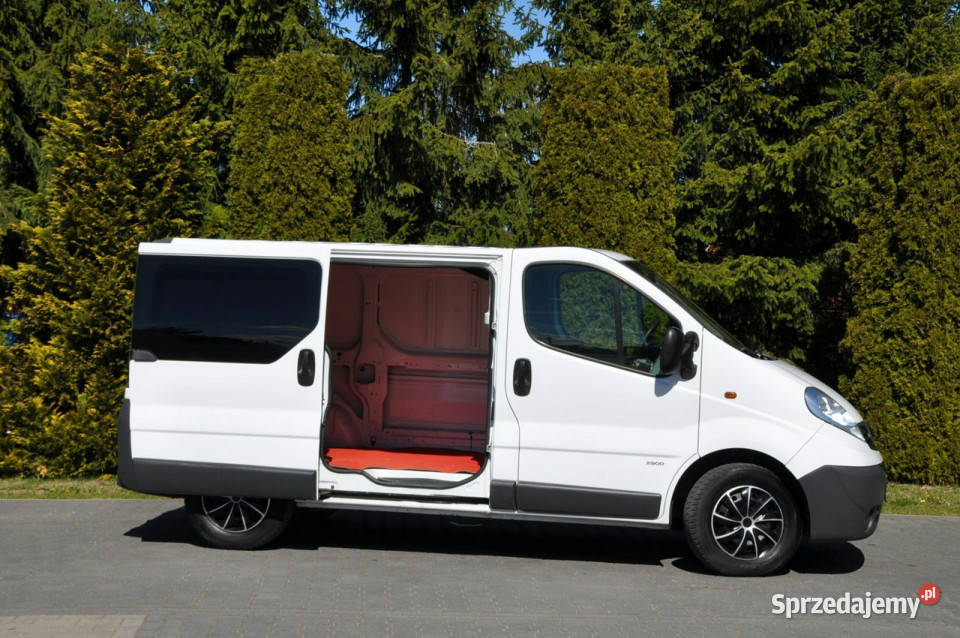 Opel Vivaro 25CDTI145KlimatyzacjaHakI komputer pokładowy Opel Opel Ostrów Mazowiecka