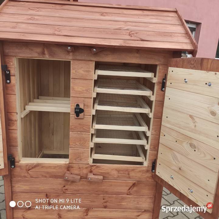 Wędzarnia ogrodowa drewniana z suszarnią do