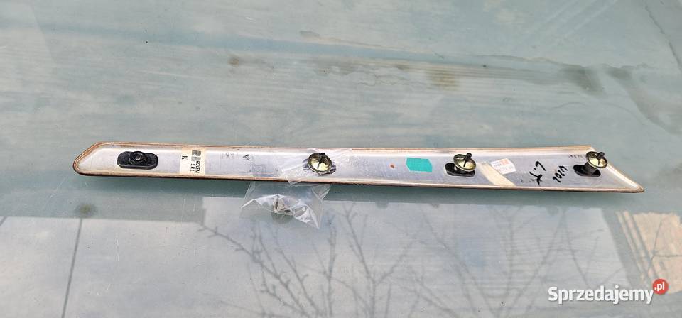 Listwa dekor drewno drzwi lewy tył mercedes w202