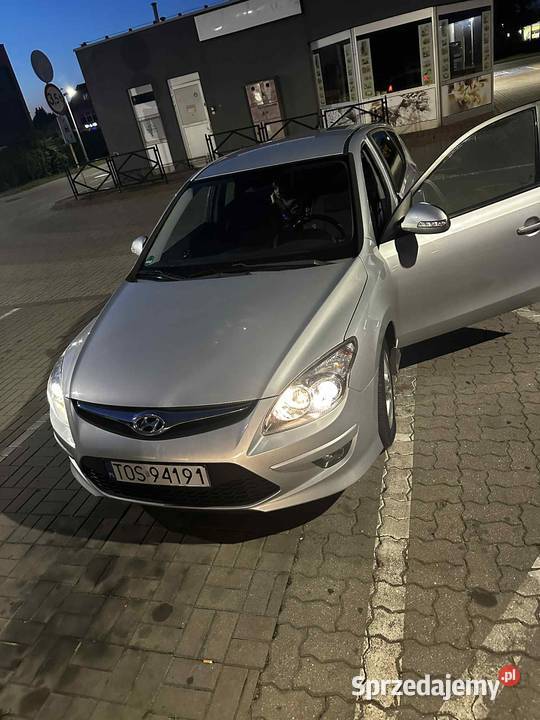 Sprzedam hyundai i30 2010 świętokrzyskie Ostrowiec Świętokrzyski